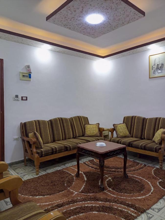 דירות אז זרקא Al Seoudi Furnished Units מראה חיצוני תמונה