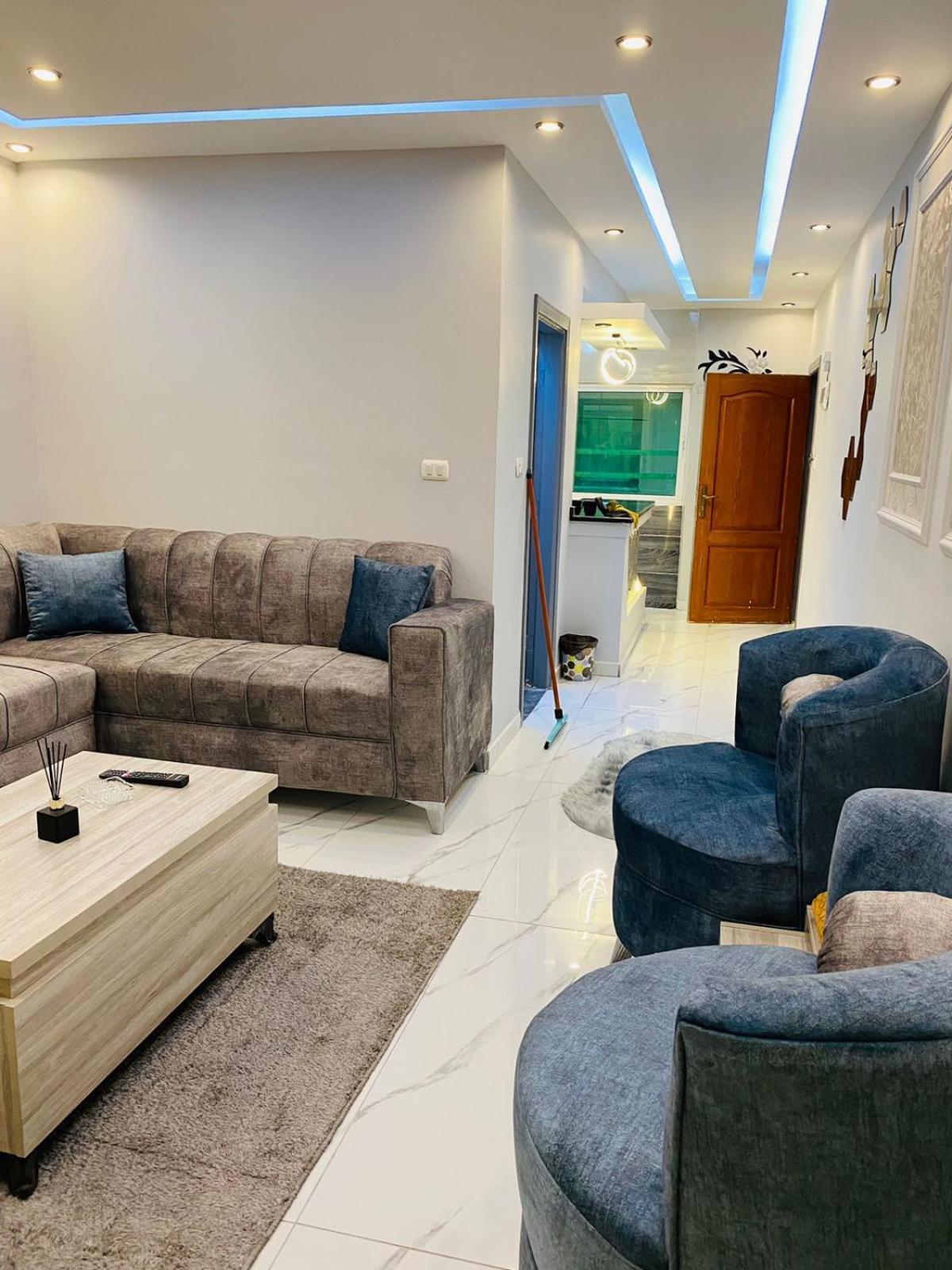 דירות אז זרקא Al Seoudi Furnished Units חדר תמונה
