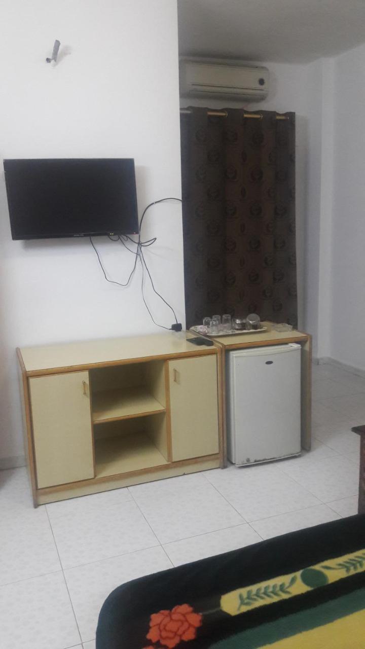 דירות אז זרקא Al Seoudi Furnished Units מראה חיצוני תמונה