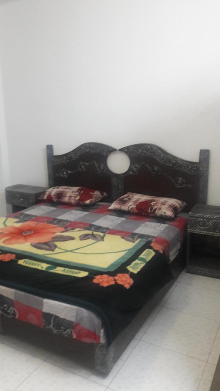 דירות אז זרקא Al Seoudi Furnished Units מראה חיצוני תמונה