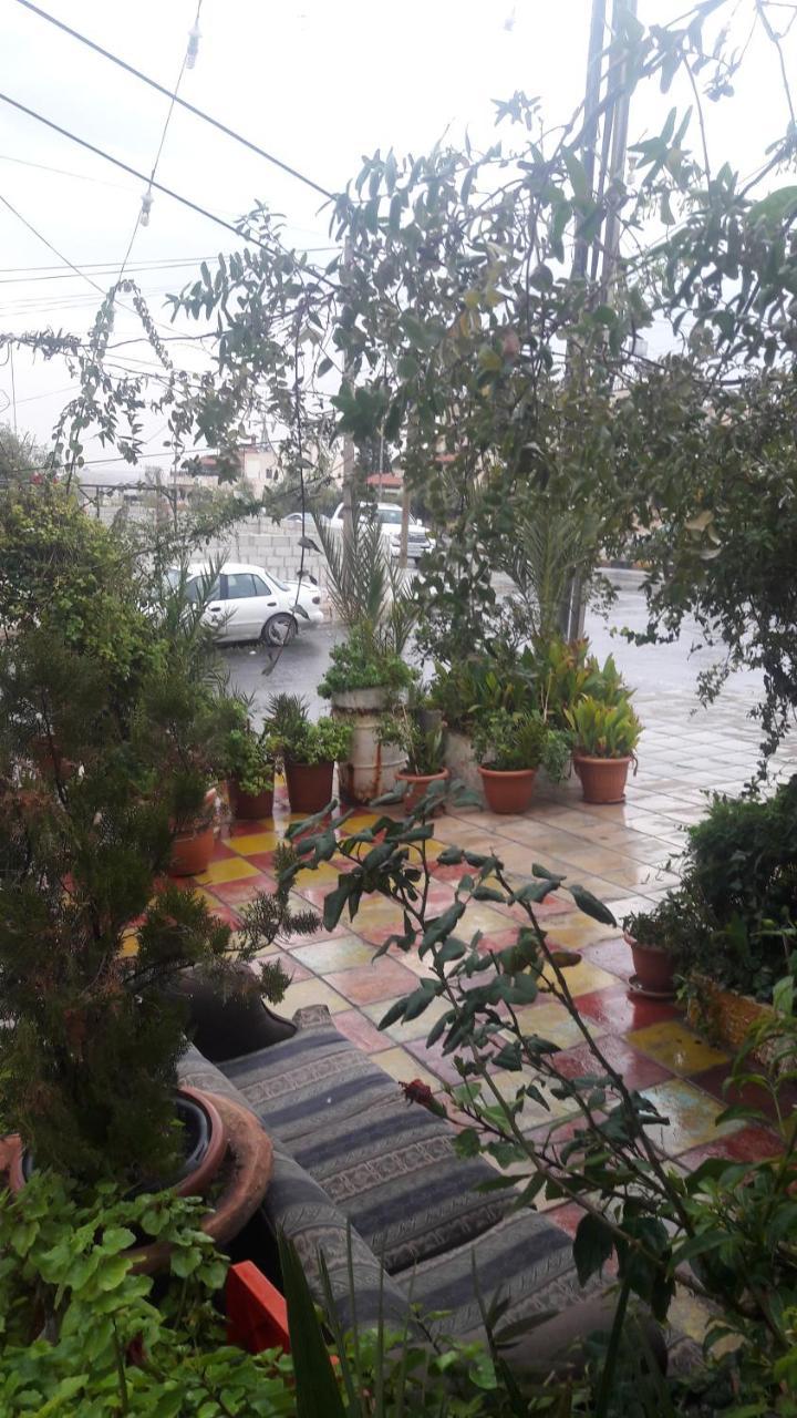 דירות אז זרקא Al Seoudi Furnished Units מראה חיצוני תמונה