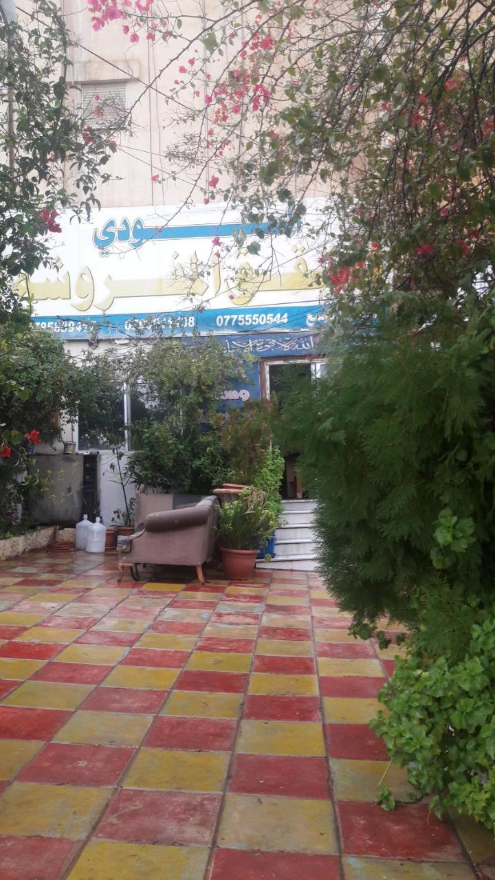 דירות אז זרקא Al Seoudi Furnished Units מראה חיצוני תמונה