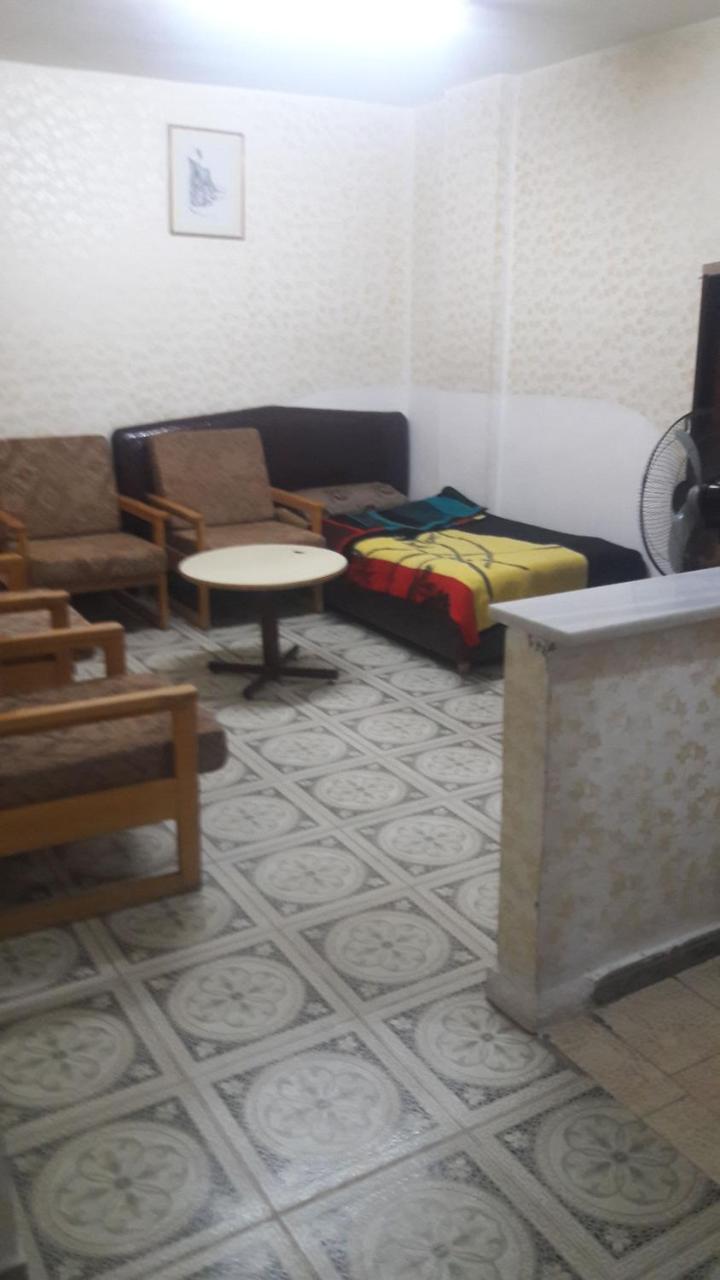 דירות אז זרקא Al Seoudi Furnished Units מראה חיצוני תמונה