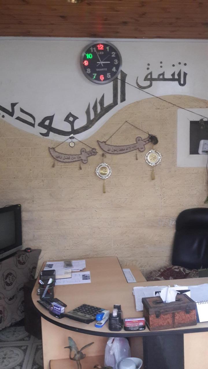 דירות אז זרקא Al Seoudi Furnished Units מראה חיצוני תמונה